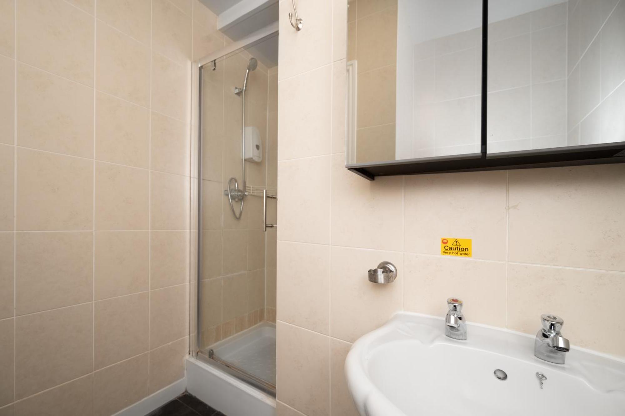 Flexistay Tulsi Aparthotel Croydon Luaran gambar
