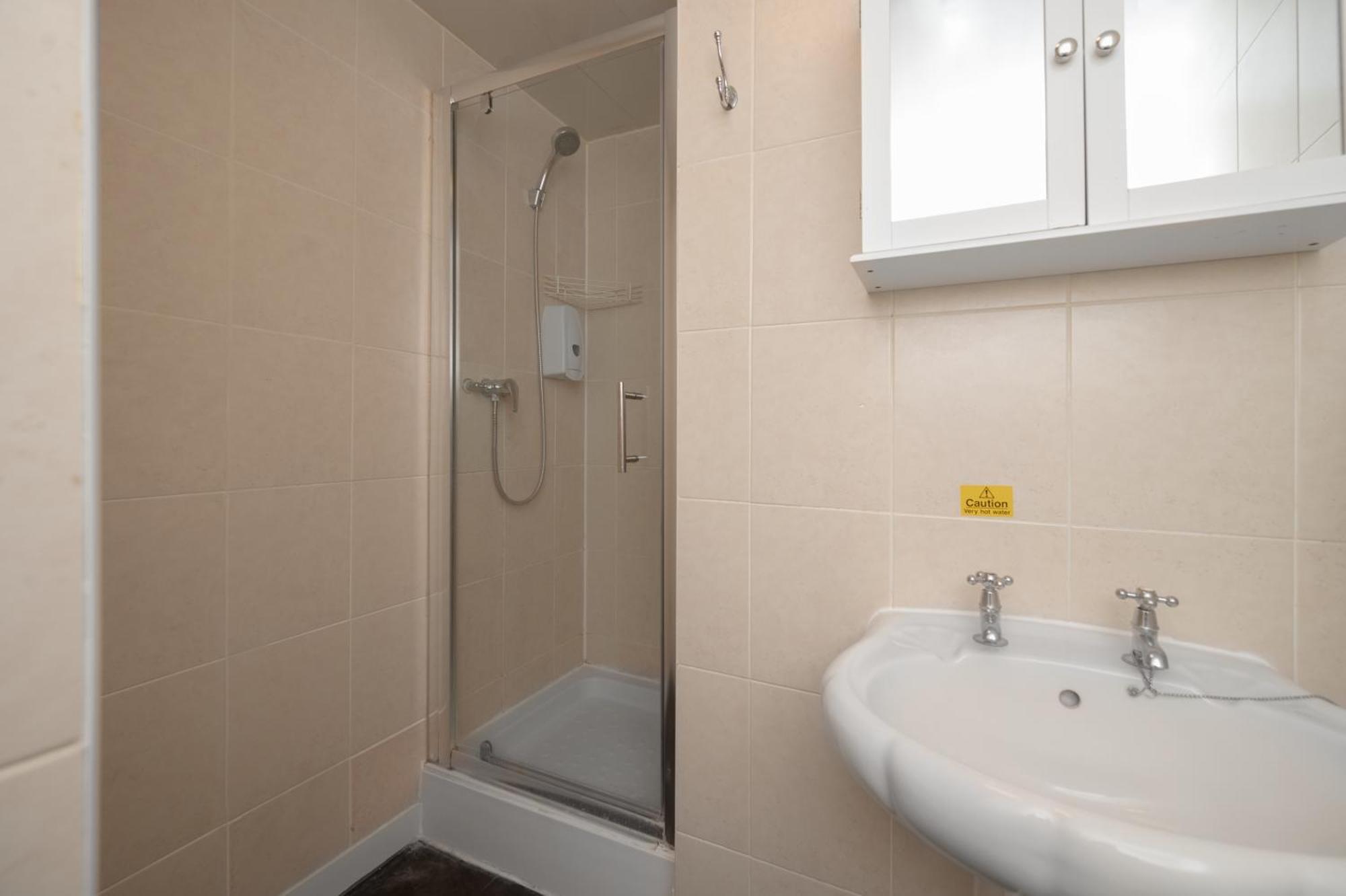 Flexistay Tulsi Aparthotel Croydon Luaran gambar