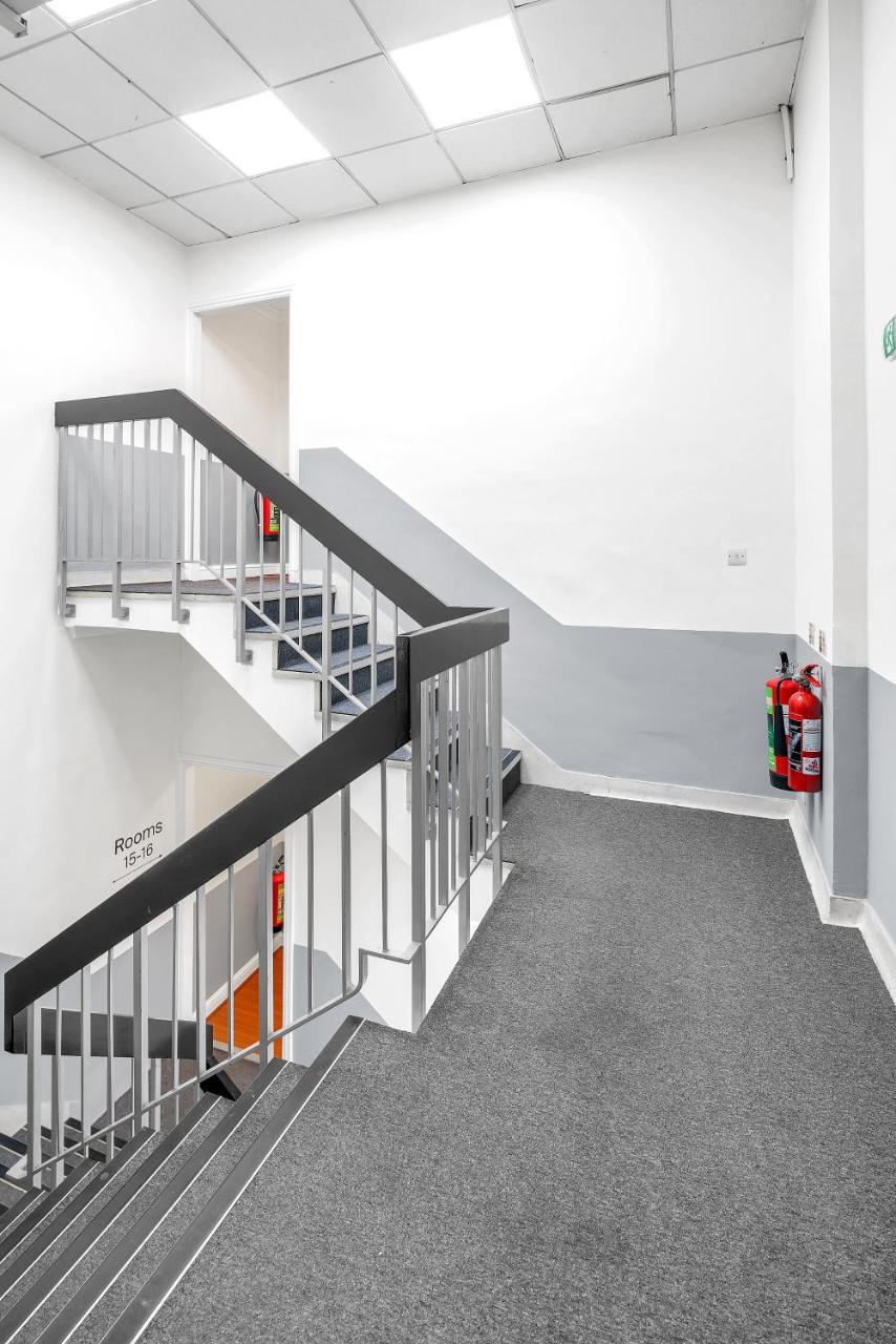 Flexistay Tulsi Aparthotel Croydon Luaran gambar